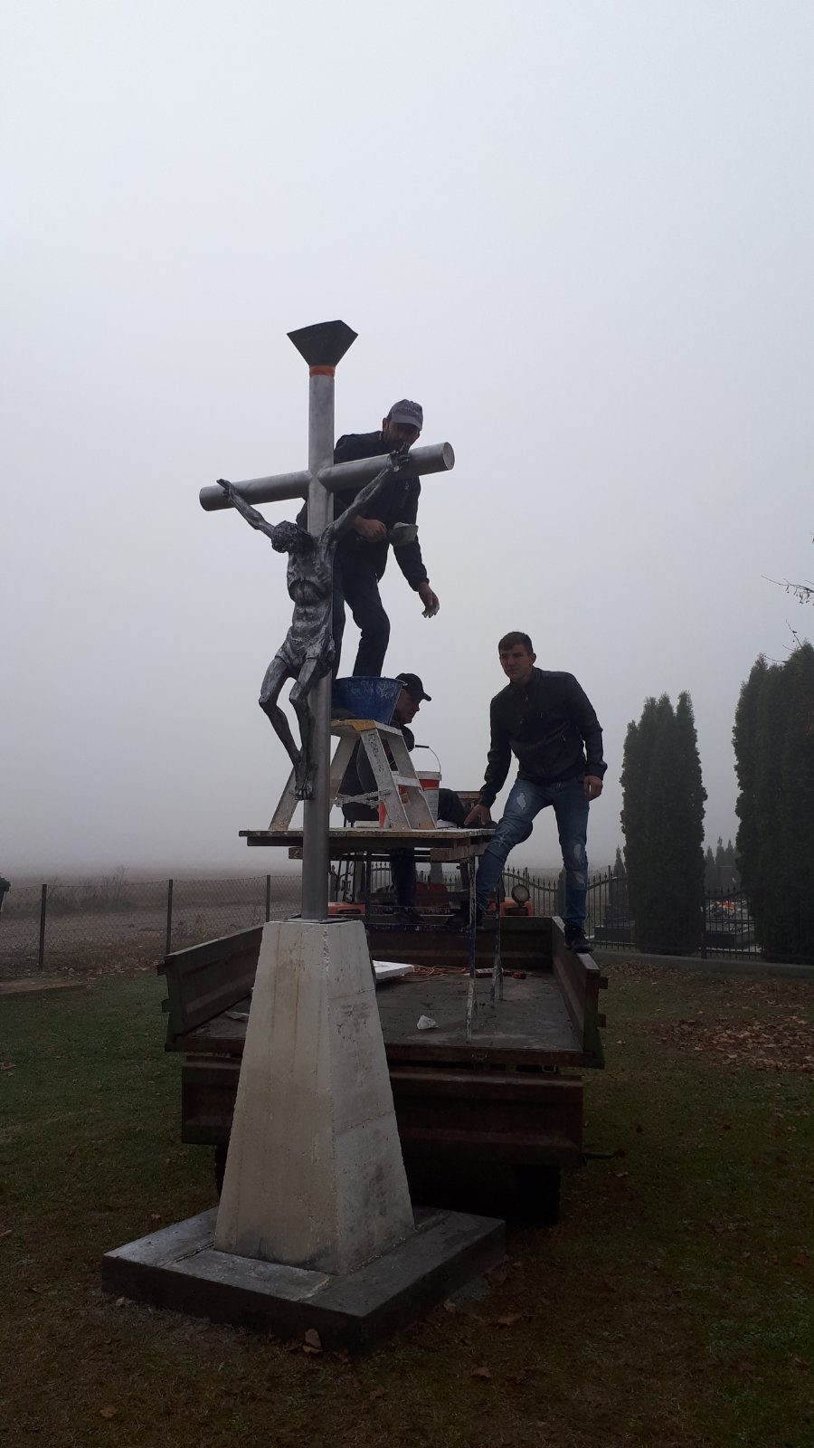 Raspelo na groblju u Grabu Donja Tramošnica Župa Donja Tramošnica